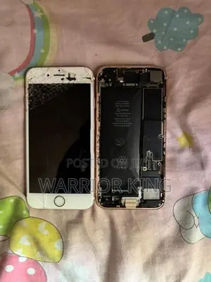 Apple Iphones for Parts