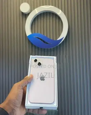 Apple iPhone 13 (Used)