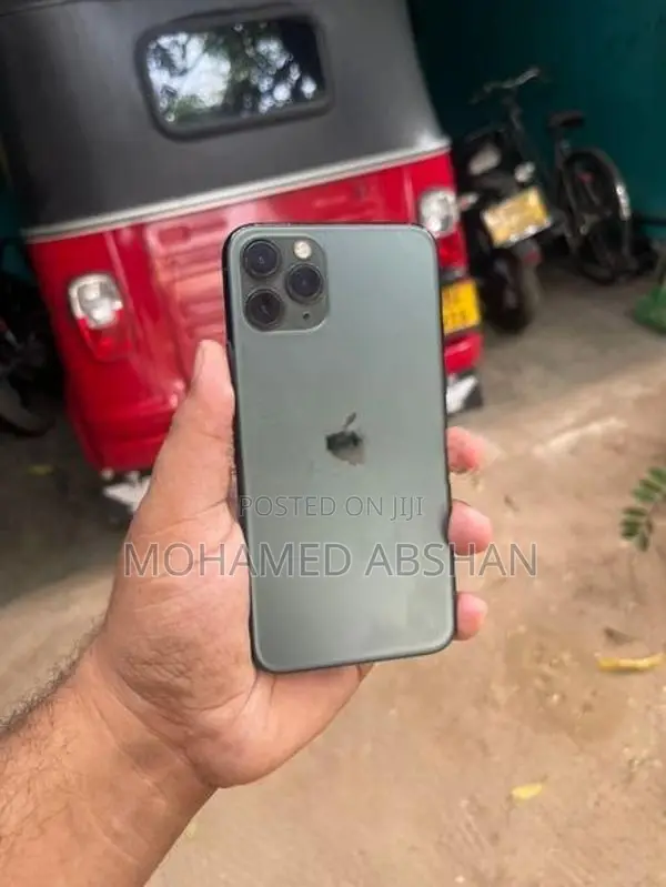 Apple iPhone 11 Pro (Used)