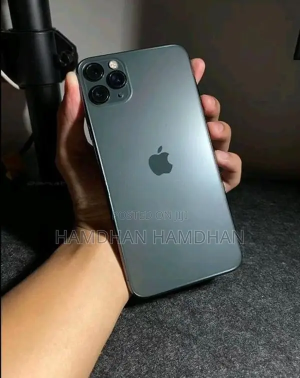 Apple iPhone 11 Pro Max (Used)