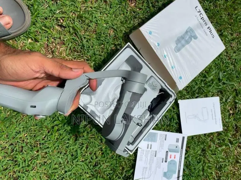 L7C Pro Plus 3-Axis Foldable Smartphone Gimbal - Brand New