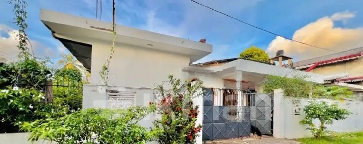 Complete house sale in Negombo, Dalupotha