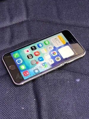 Apple iPhone SE 3 White 128GB (Used)