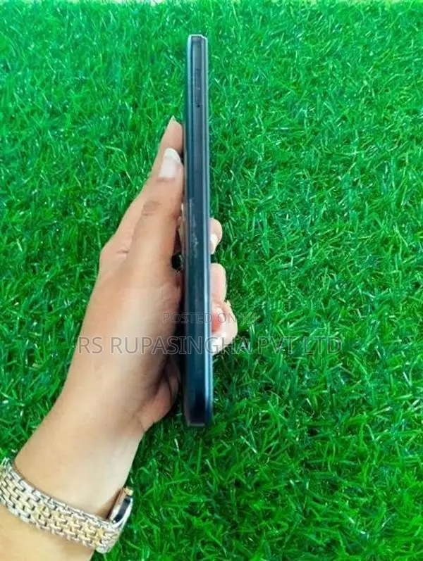 Xiaomi Redmi A2 plus 2GB/32GB (Used)