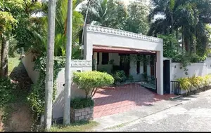 KAHATHUDUWA : 3-BR (10P) MODERN HOUSE FOR SALE