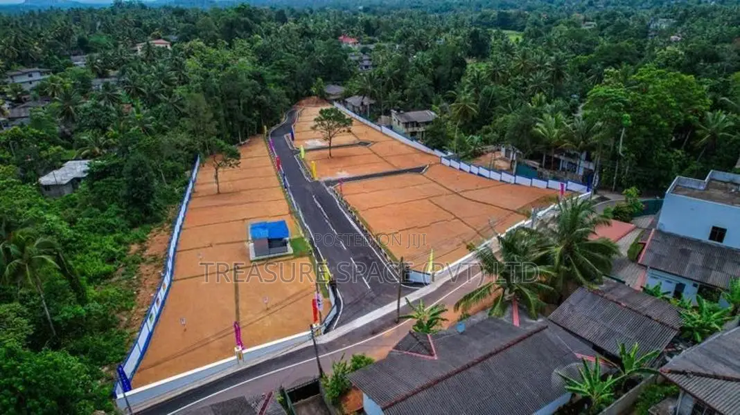 Land for Sale at Homagama City Limits