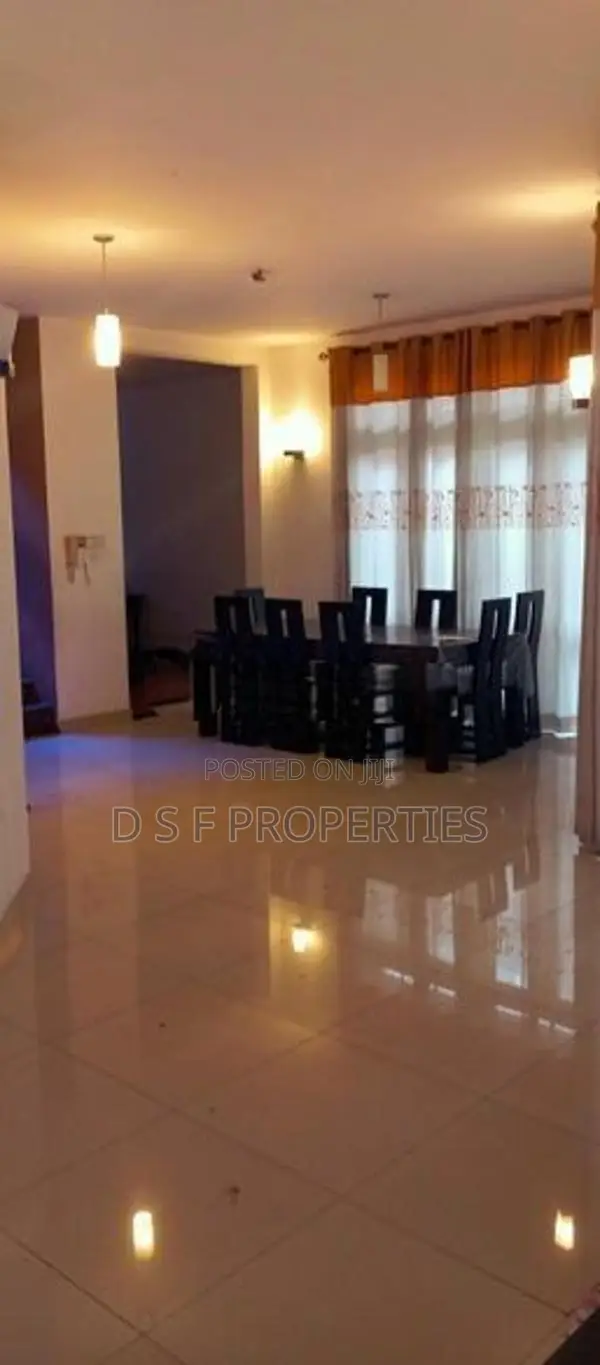 A TWO STORY HOUSE In RENT KOTTAWA