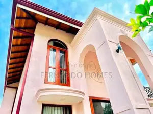 Super Living Conditions Upstairs 4 Br House for Sale Negombo