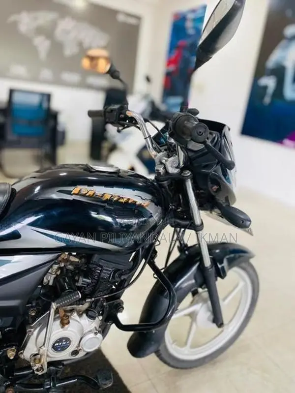 Bajaj Platina 2018