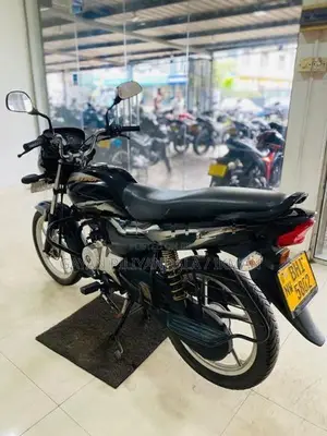Bajaj Platina 2018