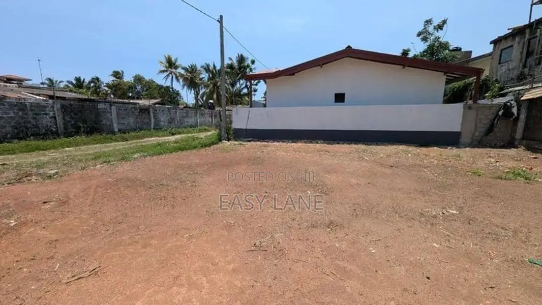 රත්මලානේ ඉඩමක් විකිණීමට