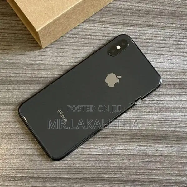 Apple iPhone X 64GB Black (Used)