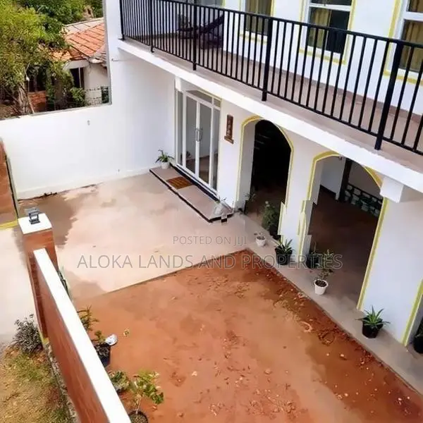 Hotel for Sale in Dambulla - දඹුල්ලෙන් අගනා හෝටලයක් විකිණීමට