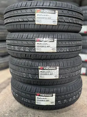 185/65R Yokohama (JAPAN) - AXIO AQUA FIT COROLLA