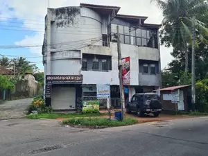 Commercial Building for Sale in Pannipitiya