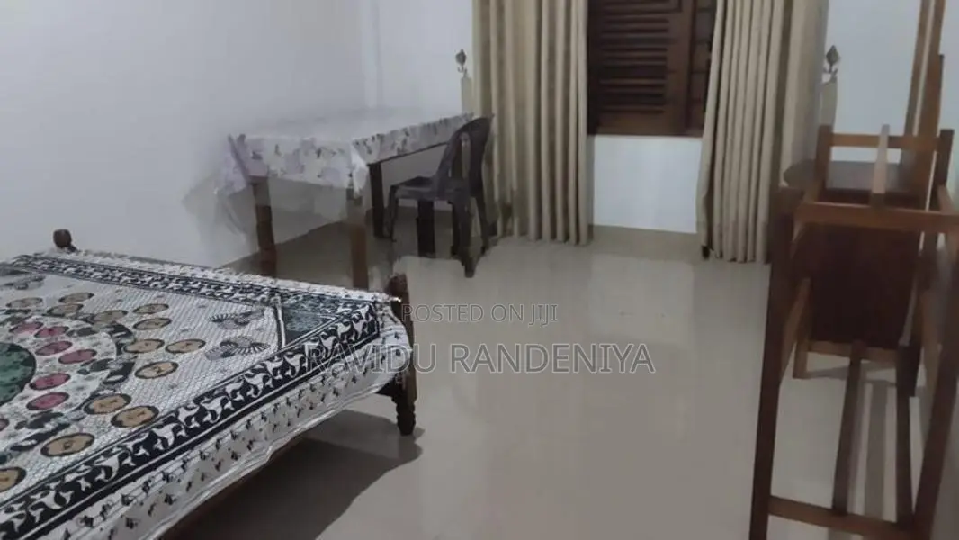 Room for Rent in Lewella Girls Gunnapana