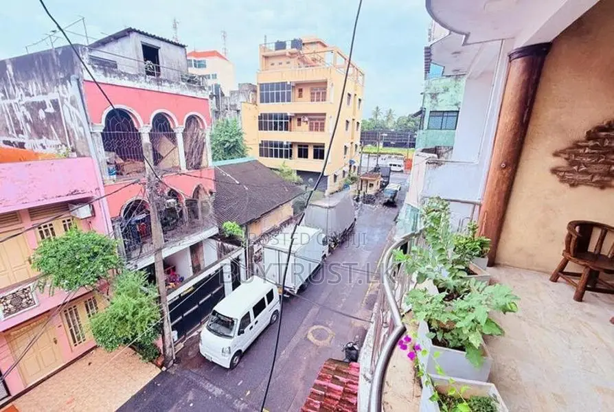 Three Story Fully Furnished House for Sale in Colombo 14