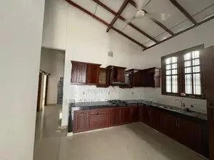 Wattala Alwis Town Near to Lyceum School