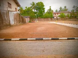 Fully developed Land for Sale in Athurugiriya