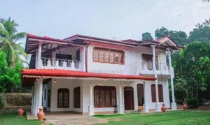 සම්පූර්ණයෙන් සකස් කළ නිවසක් කුලියට - Habaraduwa , Galle