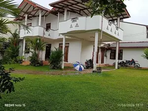 VALUABLE LAND AND HOUSE FOR SALE KOTTE