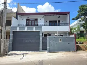 Brand New Mordern 2 Storied House in Piliyandala