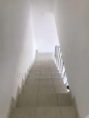 Colombo 05 - Duplex Apartment for Sale