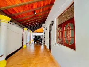 2 story 5 Bed Rooms House For Sale In Negombo Dalupotha