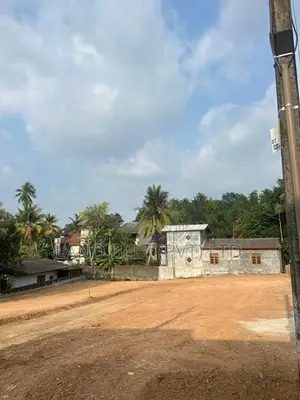 Land for Sale Makubura