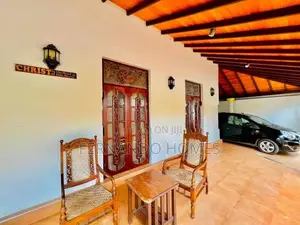 2 story 5 Bed Rooms House For Sale In Negombo Dalupotha