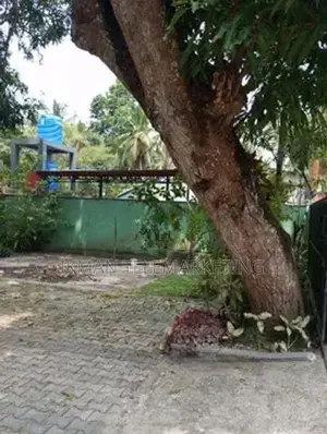 Land for Sale in Karapitiya