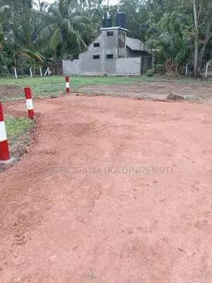හොදම ඉඩම හලාවත