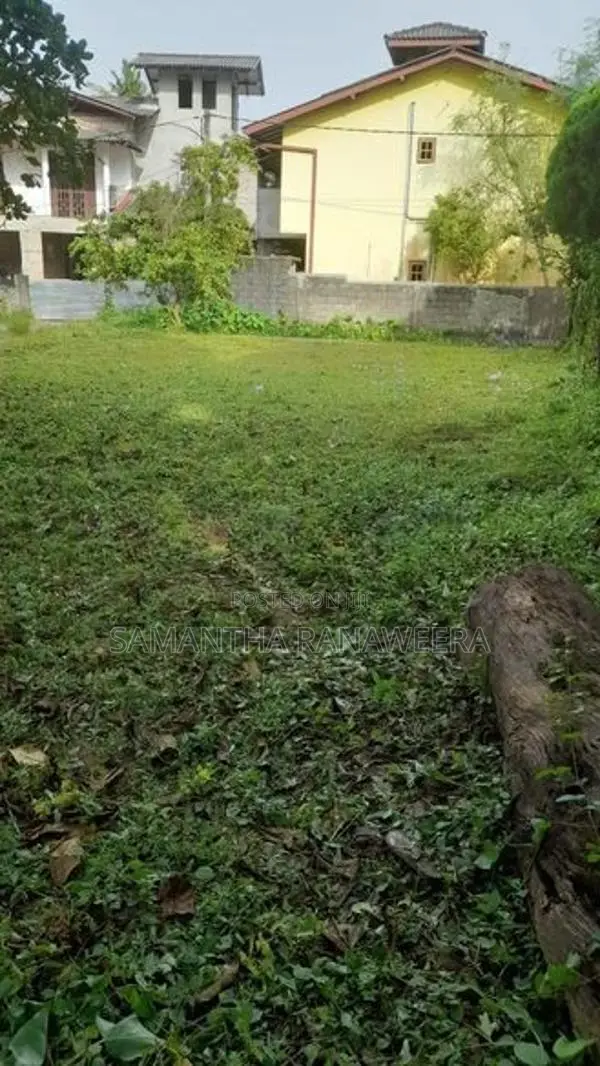 Valuable Residential Land for Sale Near Matara Akurassa Main Road