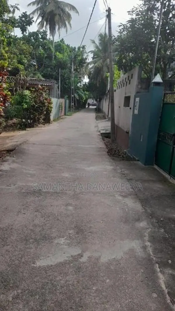 Valuable Residential Land for Sale Near Matara Akurassa Main Road