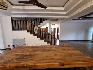 Luxury House for Sale in Colombo 5