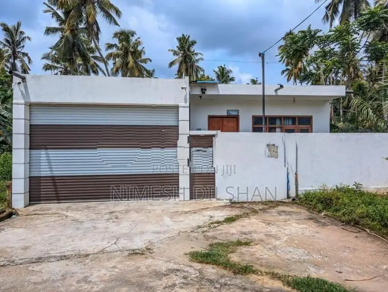 House for Sale in Nawagamuwa Kaduwela