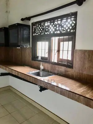 Upstair House for Rent in Maharagama