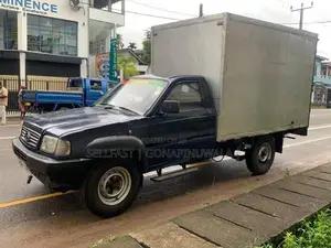 Tata 207 2004