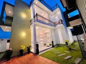 Great Quality Box Modern Latest Designs Luxury House For Sale In Negom
