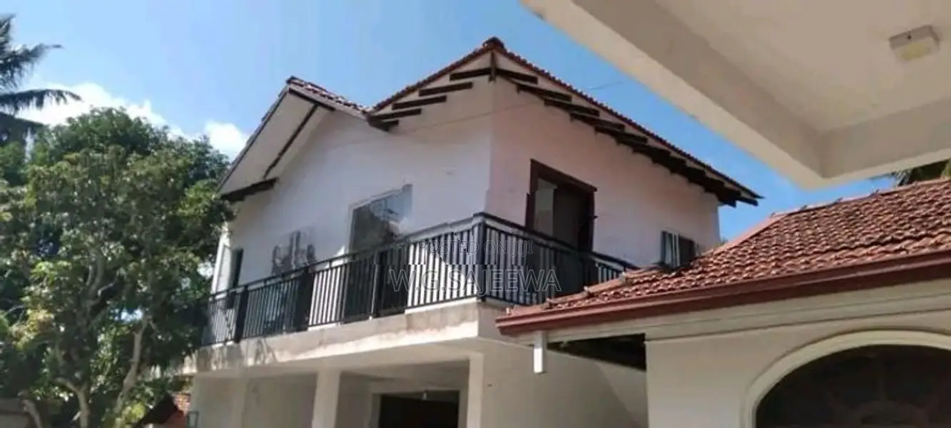 Newly built Upstair house rent in Negombo