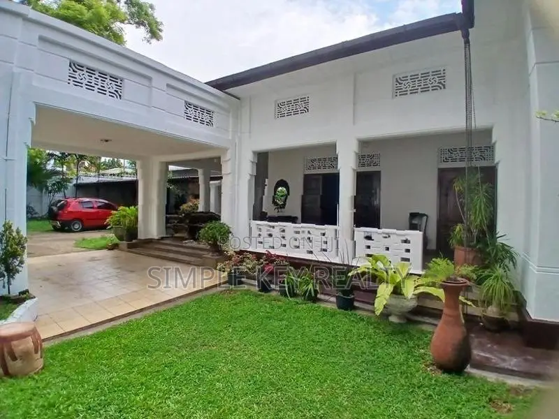 GM5-Valuable Land for Sale in Gampaha Town