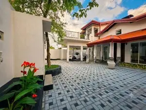 පර්චස් 14 ක සුකෝපබෝගී අලුත්ම දෙමහල් නිවස විකිනීමට - ගොරකපිටිය