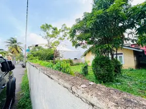 (AFA227) 17.2 P Land With Old House Sale At Prathibimbarama R Kalubowi