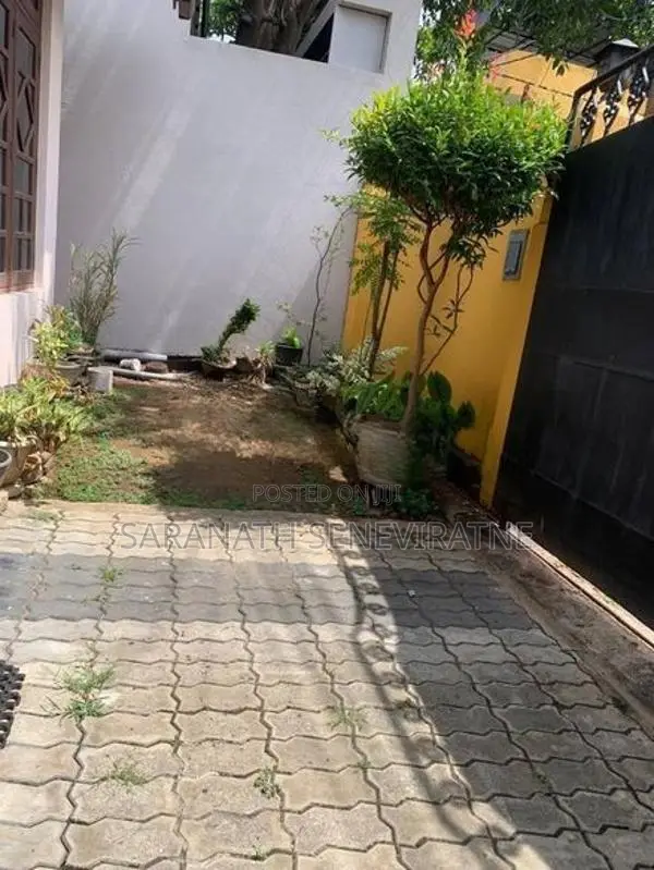 02 Story House for Sale in Kalubowila Dehiwala - Kohuwala
