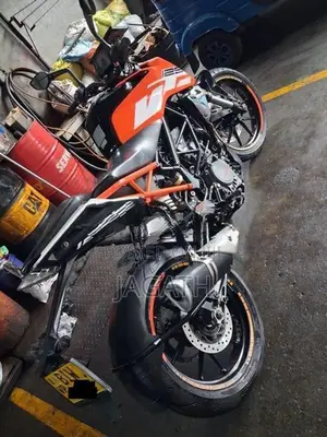 Bajaj 125 UW 2020