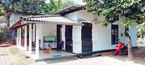 House For Sale in Embulgama Avissawella - Towards Hanwella
