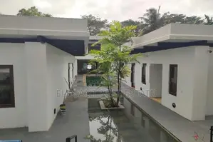 05 Bedroom Unfurnished Villa for Sale in Bolgoda (a6228)