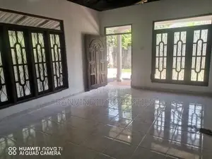 කඩවත, ගෝනහේන අංගසම්පූර්ණ නිවසක් විකිණීමට
