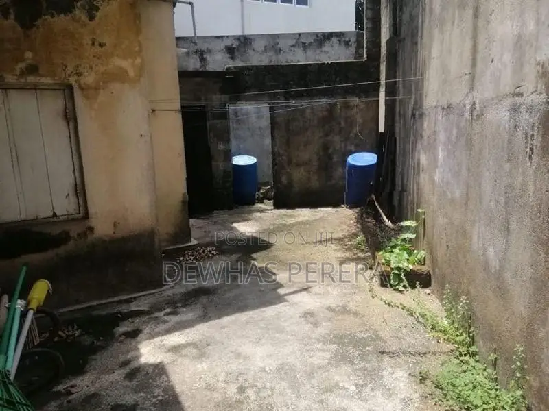 Land for sale dematagoda place Colombo 9