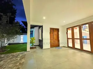 Luxury House For Sale in Piliyandala
